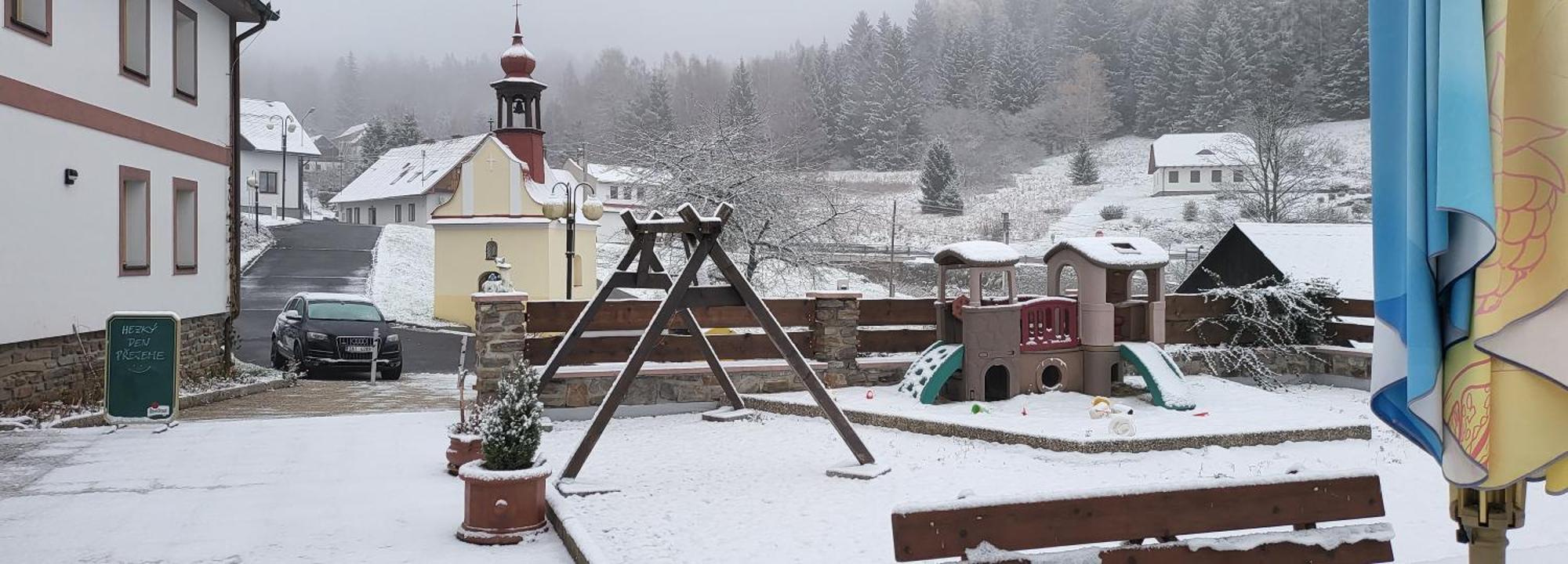 Hotel Zlaty Potok Nicov  Exterior foto